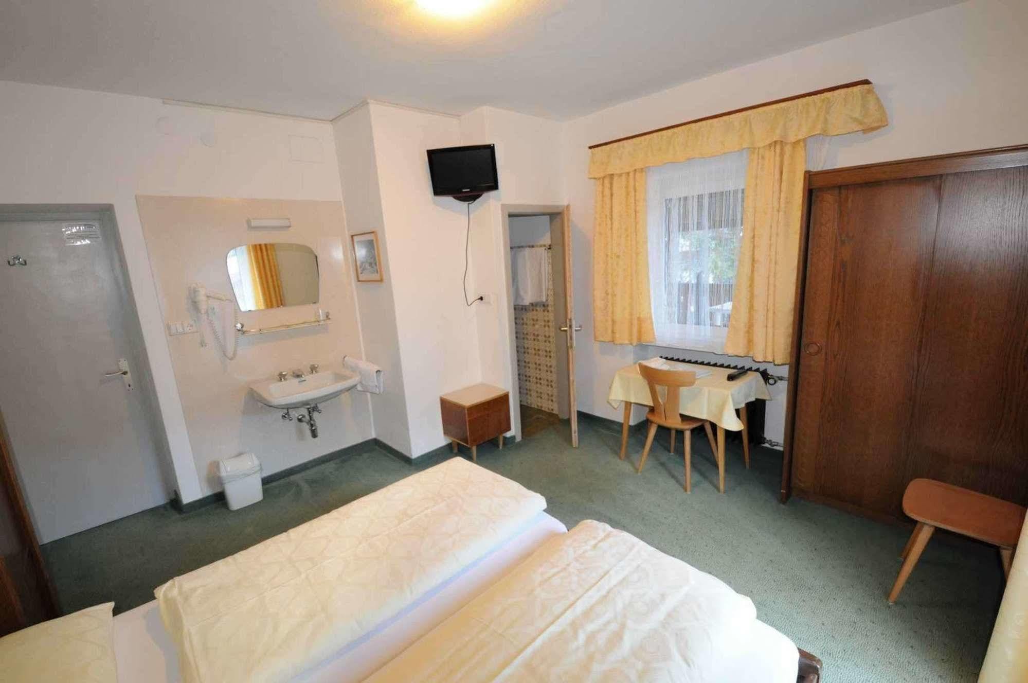 Hotel Tabladel Calfosch Extérieur photo