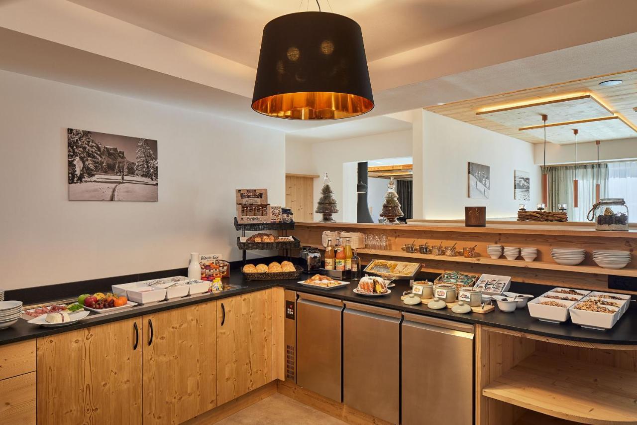 Hotel Tabladel Calfosch Extérieur photo